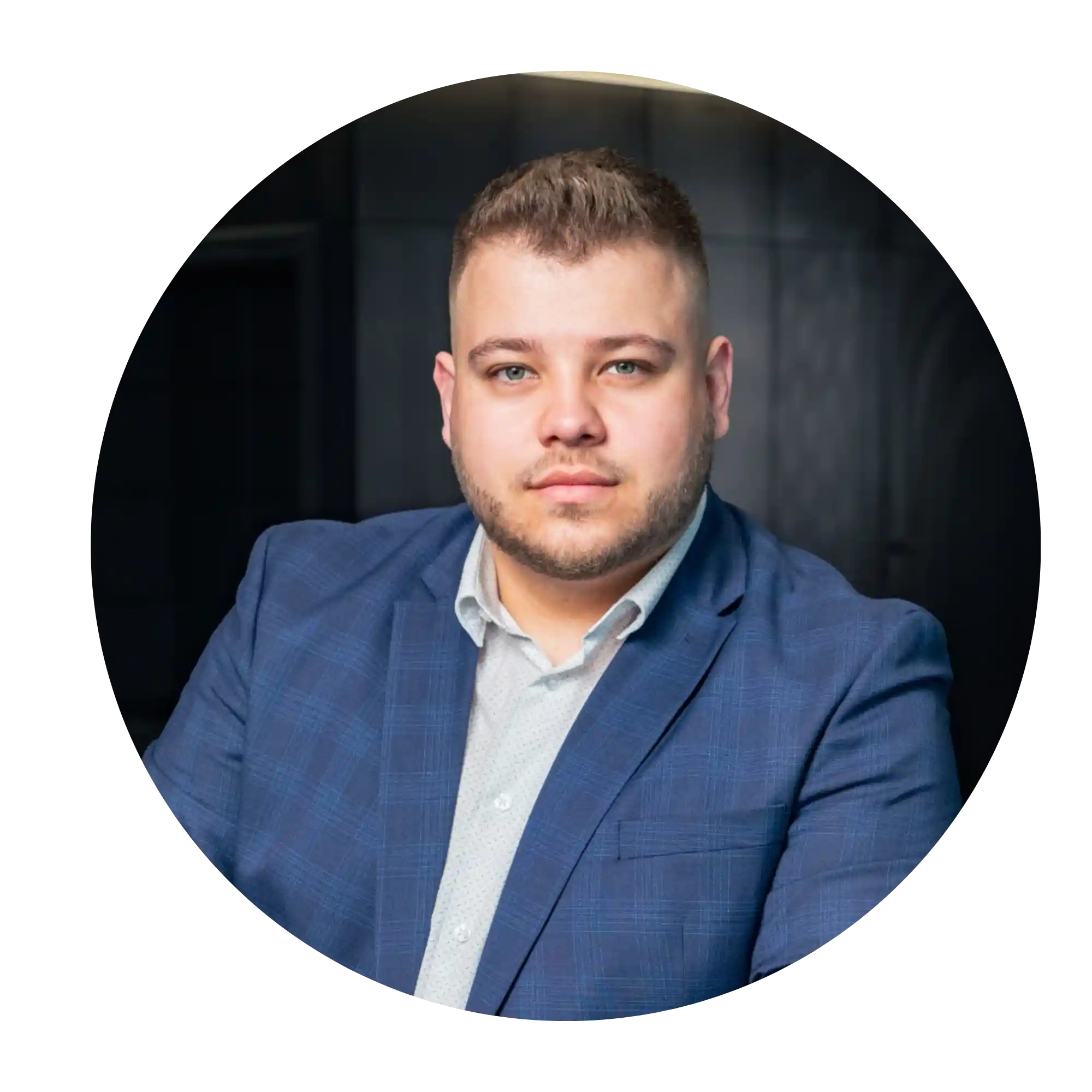 Domov 6 patrik_chytraautozastava